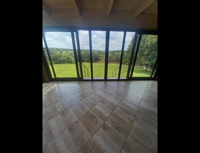 4 BEDROOM HOUSE FOR SALE IN THREE RIVERS EAST